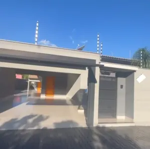 Casa com 5 Quartos à venda, 350m² no Centro, Arapongas