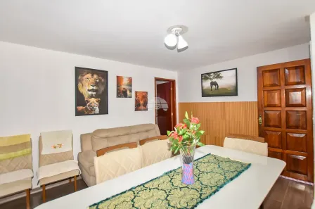 Casa com 3 Quartos à venda, 62m² no Xaxim, Curitiba