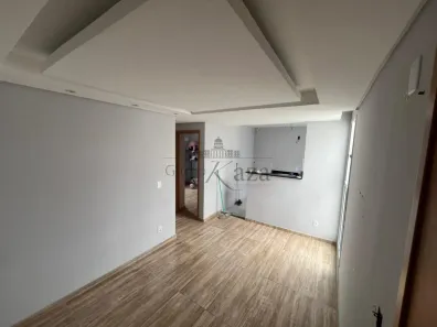 Apartamento com 2 Quartos para alugar, 39m² no Vila Nova Aliança, Jacareí