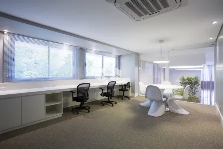 Sala Comercial à venda, 48m² no Petrópolis, Porto Alegre