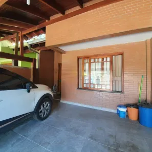 Casa com 3 Quartos à venda, 165m² no Espírito Santo, Porto Alegre