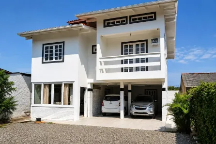 Casa com 7 Quartos à venda, 266m² no Caminho Novo, Palhoça