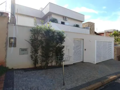 Sobrado com 4 Quartos à venda, 258m² no Bairro das Palmeiras, Campinas