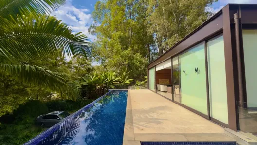 Casa de Condomínio com 3 Quartos para venda ou aluguel, 600m² no Residencial Tamboré, Barueri