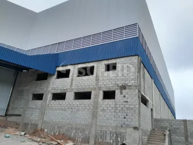 Galpão/Depósito/Armazém para alugar, 2000m² no Parque Paraíso, Itapecerica da Serra