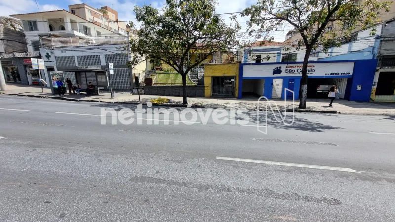 Casa com 4 quartos — Prado, Belo Horizonte