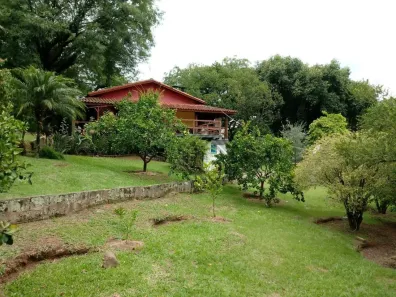 Fazenda/Sítio com 3 Quartos à venda, 600m² no Inhayba, Sorocaba