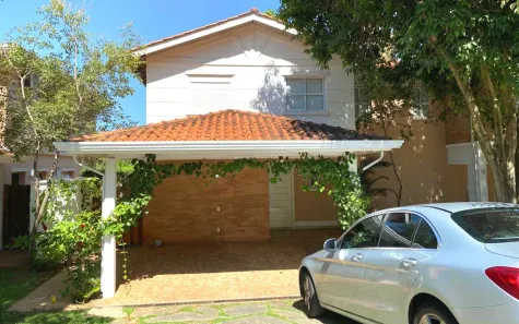 Casa de Condomínio com 3 Quartos para alugar, 270m² no Jardim das Paineiras, Campinas