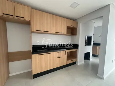 Apartamento com 3 Quartos para alugar, 71m² no Vila Operária, Itajaí