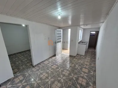 Casa de Condomínio com 1 Quarto para alugar, 30m² no Vila Ipiranga, Mogi das Cruzes