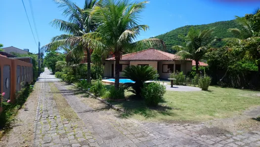 Casa de Condomínio com 4 Quartos à venda, 370m² no Armação do Pântano do Sul, Florianópolis