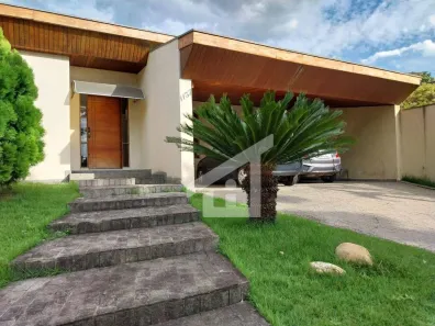 Casa com 3 Quartos à venda, 250m² no Jardim das Nações, Taubaté