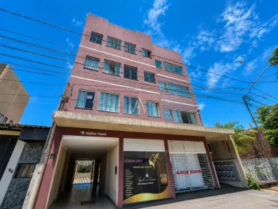 Apartamento com 2 Quartos para alugar, 80m² no Jardim Porto Alegre, Toledo