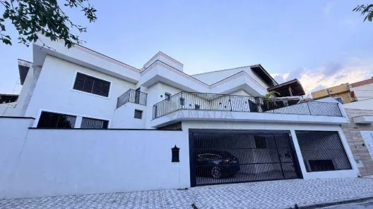 Casa com 3 Quartos à venda, 180m² no Vila Rio Branco, São Paulo