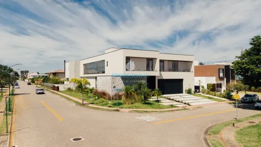 Casa com 6 Quartos para venda ou aluguel, 883m² no Condomínio Chácara Serimbura, São José dos Campos