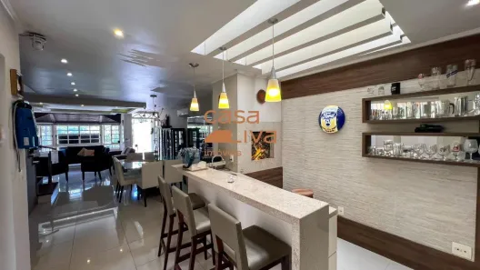Casa com 3 Quartos à venda, 347m² no Vila Jardim, Porto Alegre