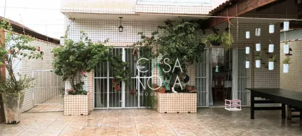 Sobrado com 3 Quartos à venda, 202m² no Maracanã, Praia Grande