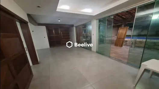 Casa com 6 Quartos à venda, 270m² no São Lucas, Belo Horizonte