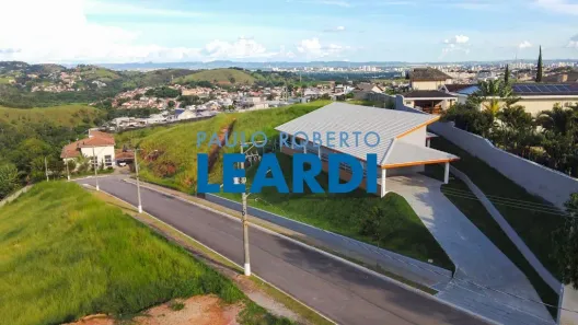 Casa de Condomínio com 2 Quartos à venda, 250m² no Condomínio Residencial Mantiqueira, São José dos Campos