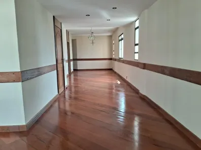 Apartamento com 4 Quartos para alugar, 180m² no Savassi, Belo Horizonte