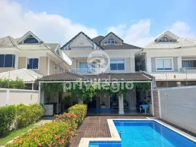Casa com 4 Quartos à venda, 260m² no Recreio dos Bandeirantes, Rio de Janeiro