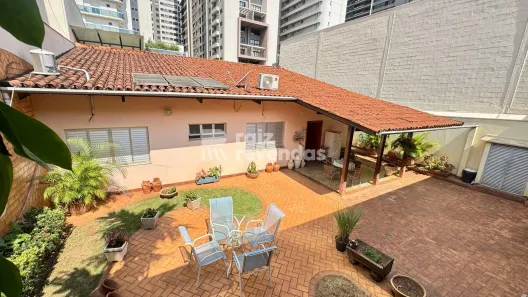 Casa com 3 Quartos à venda, 357m² no Setor Marista, Goiânia