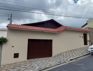 Casa com 2 Quartos à venda, 174m² no Jardim Formosa, Poços de Caldas