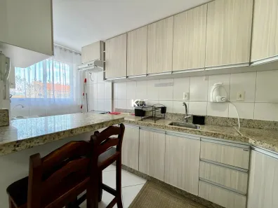 Apartamento com 2 Quartos à venda, 70m² no Barreiros, São José