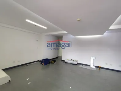 Sala Comercial para alugar, 80m² no Centro, Jacareí