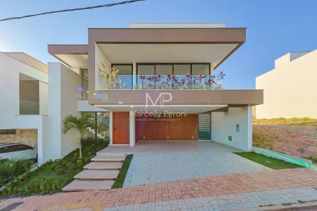 Casa de Condomínio com 3 Quartos à venda, 334m² no Salvaterra, Juiz de Fora