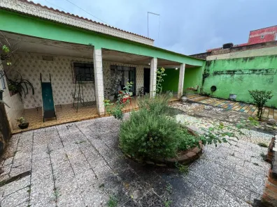 Casa com 3 Quartos à venda, 420m² no Barreiro, Belo Horizonte