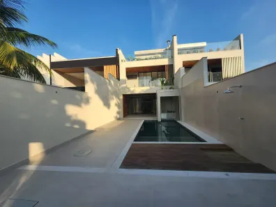 Casa de Condomínio com 5 Quartos à venda, 250m² no Barra da Tijuca, Rio de Janeiro