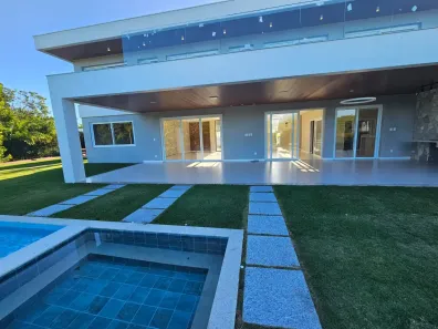 Casa de Condomínio com 6 Quartos à venda, 435m² no Busca Vida (Abrantes), Camaçari
