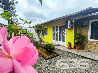 Casa com 7 Quartos à venda, 180m² no Santa Catarina, Joinville