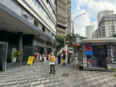Prédio Comercial para alugar, 120m² no República, São Paulo