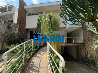 Sobrado com 4 Quartos à venda, 350m² no Jardim da Glória, São Paulo