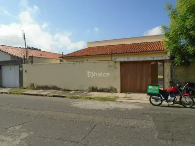 Casa com 3 Quartos para alugar, 98m² no Acarape, Teresina