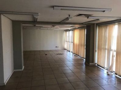 Sala Comercial à venda, 47m² no Centro Histórico, Porto Alegre