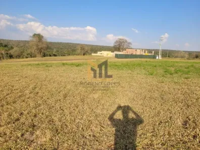 Lote/Terreno à venda, 450m² no Riviera Santa Cristina XIII, Paranapanema