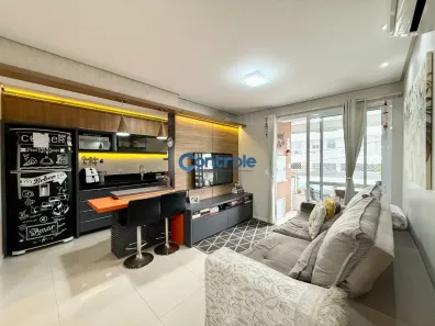 Apartamento com 3 Quartos à venda, 90m² no Barreiros, São José