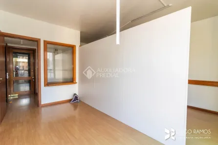 Sala Comercial para alugar, 37m² no Centro Histórico, Porto Alegre