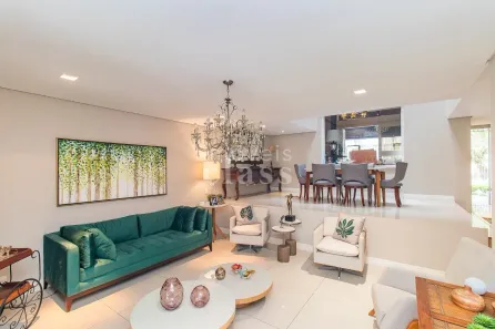 Casa com 3 Quartos à venda, 282m² no Chácara das Pedras, Porto Alegre