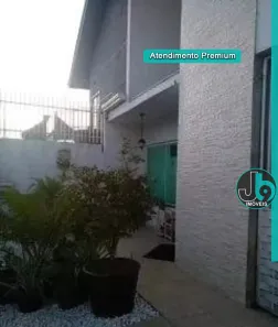 Sobrado com 4 Quartos à venda, 320m² no Sítio Cercado, Curitiba