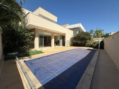 Casa de Condomínio com 4 Quartos à venda, 264m² no Jardins Verona, Goiânia