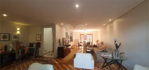 Sobrado com 4 Quartos à venda, 260m² no Granja Julieta, São Paulo