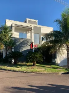 Casa com 3 Quartos à venda, 219m² no Residencial Itapuã, Presidente Prudente