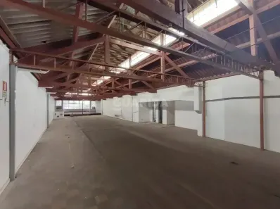 Galpão/Depósito/Armazém para alugar, 800m² no São Geraldo, Porto Alegre