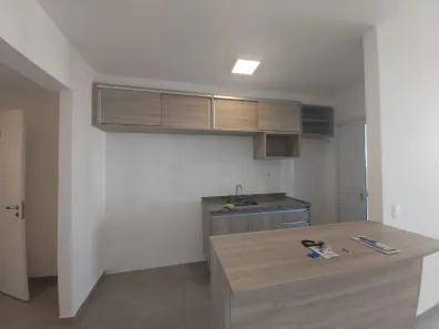 Apartamento com 2 Quartos para alugar, 63m² no Alphaville Empresarial, Barueri