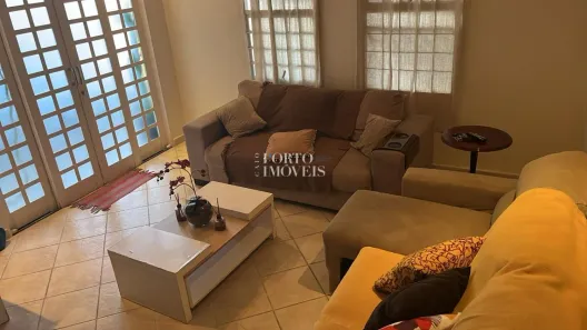 Casa com 4 Quartos à venda, 217m² no Jardim García, Campinas