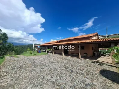 Fazenda/Sítio com 4 Quartos à venda, 385m² no Sítio Cachoeira, Santa Branca